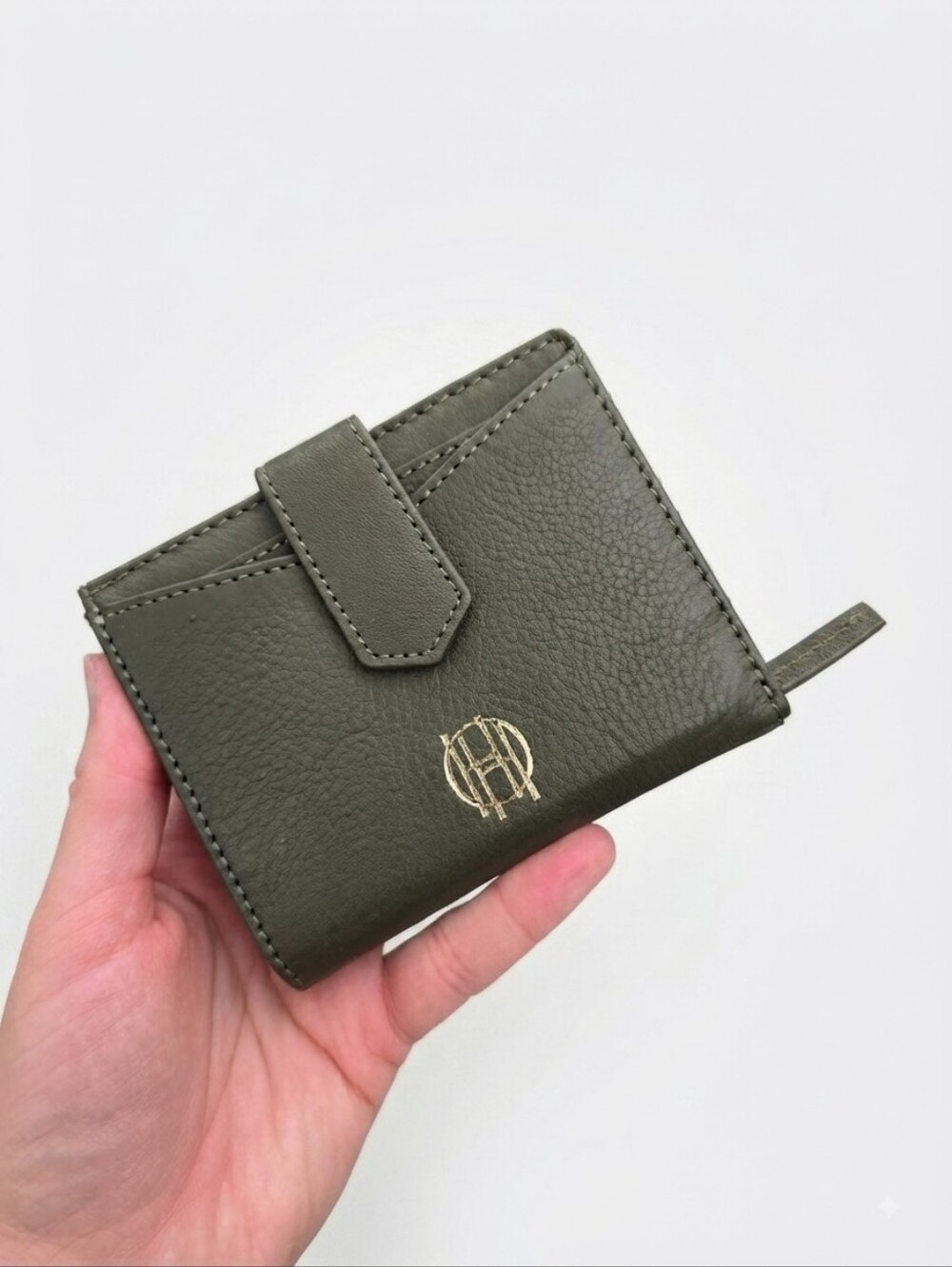 House of Harlow 1960 Olive Green Genuine Leather Small Snap Wallet